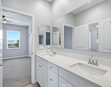 35 Lomada - Photo Thumbnail 20
