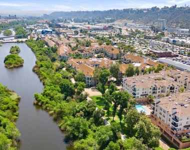 680 Camino De La Reina - Photo Thumbnail 33
