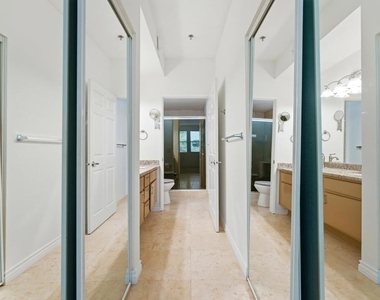 680 Camino De La Reina - Photo Thumbnail 16