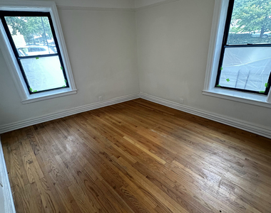108 Park Terrace East - Photo Thumbnail 11