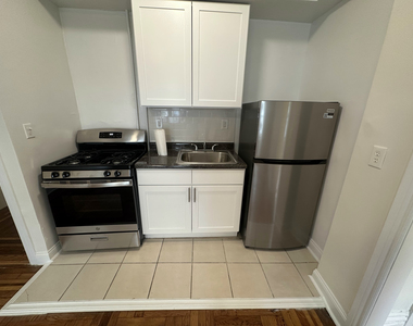 108 Park Terrace East - Photo Thumbnail 4