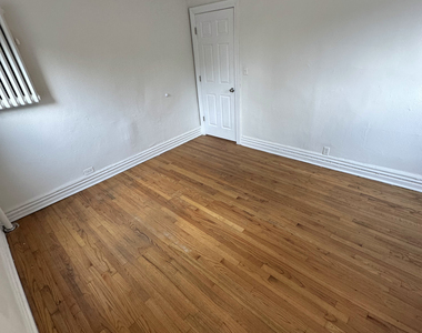 108 Park Terrace East - Photo Thumbnail 13