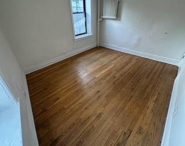 108 Park Terrace East - Photo Thumbnail 12