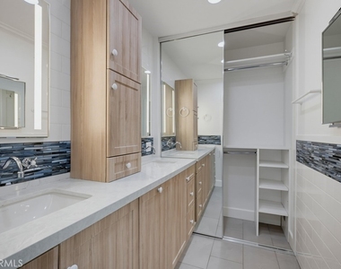 23411 Cambridge - Photo Thumbnail 25