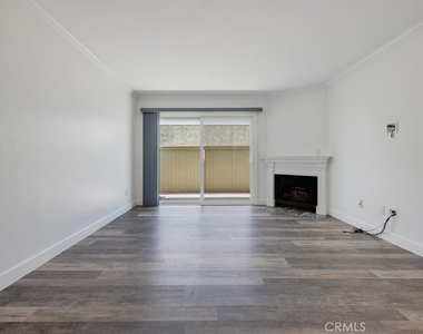 23411 Cambridge - Photo Thumbnail 6