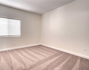 7124 Farralone Avenue - Photo Thumbnail 13