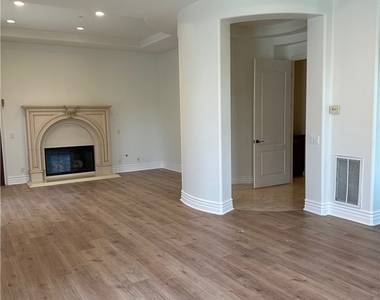 25351 Mustang Drive - Photo Thumbnail 19