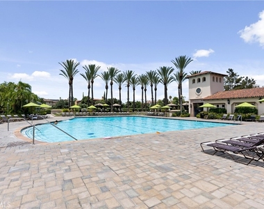56 Modesto - Photo Thumbnail 24