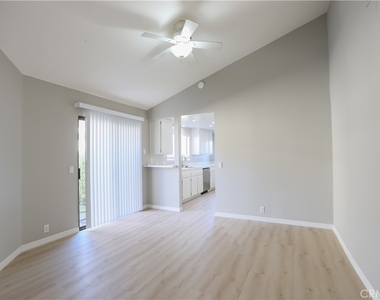 25071 W Sunset Place - Photo Thumbnail 2