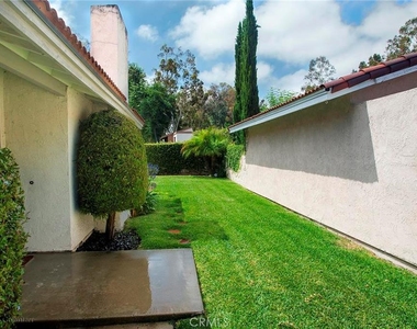 25071 W Sunset Place - Photo Thumbnail 12