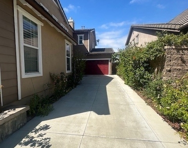 761 Clark Way - Photo Thumbnail 29
