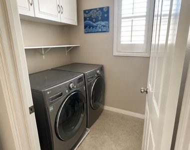 761 Clark Way - Photo Thumbnail 22