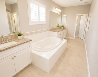 761 Clark Way - Photo Thumbnail 25