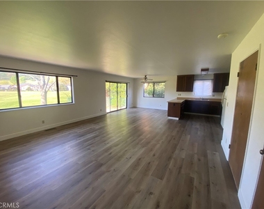 19742 Oak Flat Road - Photo Thumbnail 1