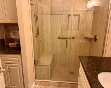 40913 Lincoln Place - Photo Thumbnail 11