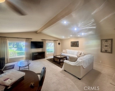 40913 Lincoln Place - Photo Thumbnail 5