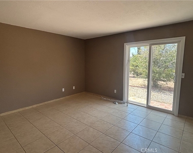17669 Main Street - Photo Thumbnail 13