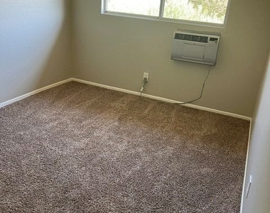 1060 E Foothill Boulevard - Photo Thumbnail 10