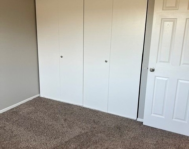1060 E Foothill Boulevard - Photo Thumbnail 9