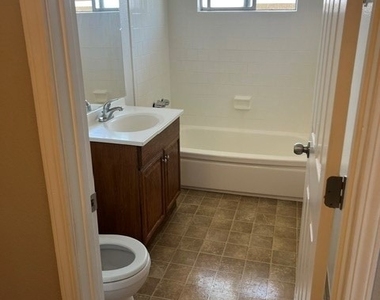 1060 E Foothill Boulevard - Photo Thumbnail 7