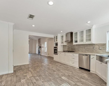 23889 Cruise Circle Drive - Photo Thumbnail 37