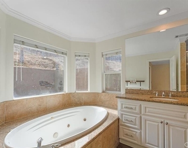 23889 Cruise Circle Drive - Photo Thumbnail 43