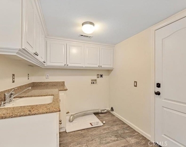 23889 Cruise Circle Drive - Photo Thumbnail 41