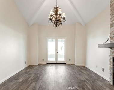 23889 Cruise Circle Drive - Photo Thumbnail 8