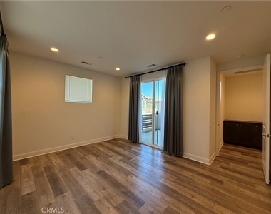 7362 Luminaire Place - Photo Thumbnail 29