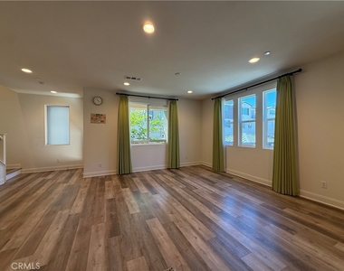 7362 Luminaire Place - Photo Thumbnail 16