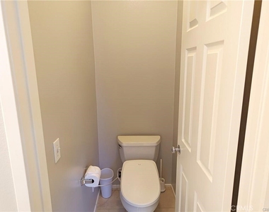 4531 Streamport Dr - Photo Thumbnail 15
