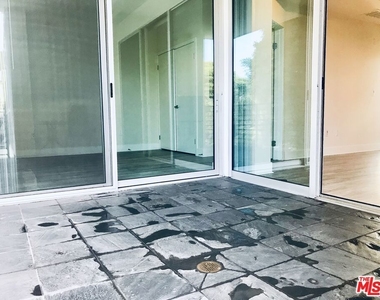1241 5th Street - Photo Thumbnail 4
