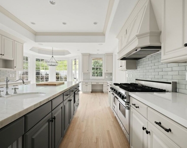 17795 Calle De Palermo - Photo Thumbnail 10