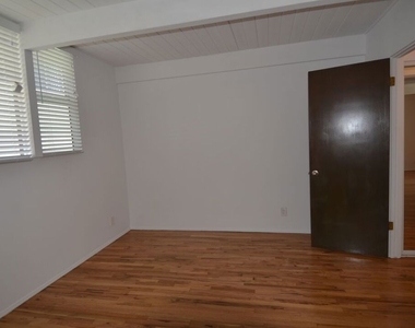 3113 5th Street - Photo Thumbnail 9