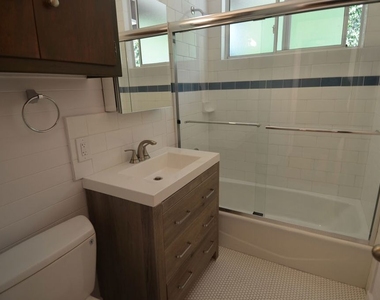 3113 5th Street - Photo Thumbnail 8