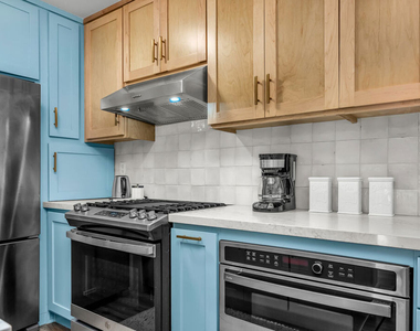 3640 Cardiff Avenue - Photo Thumbnail 10