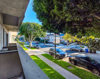 3640 Cardiff Avenue - Photo Thumbnail 5