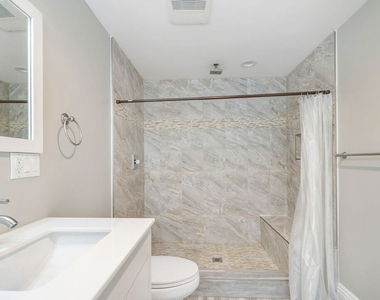 1357 Seward Street - Photo Thumbnail 25