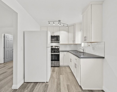 1556 W 227th Street - Photo Thumbnail 7