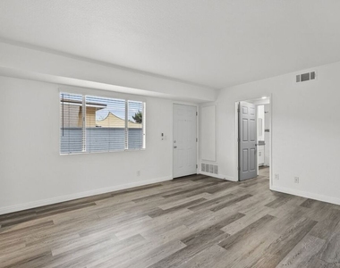 1556 W 227th Street - Photo Thumbnail 4