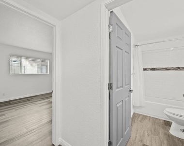 1556 W 227th Street - Photo Thumbnail 11