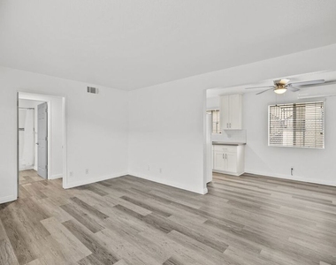1556 W 227th Street - Photo Thumbnail 2