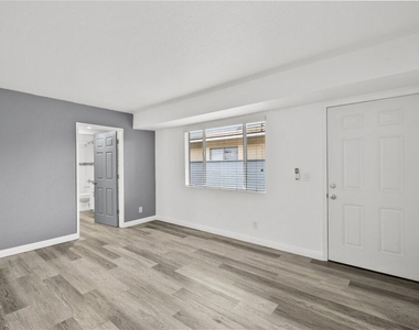 1556 W 227th Street - Photo Thumbnail 3