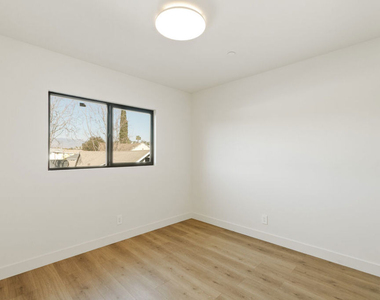 2838 Marsh Street - Photo Thumbnail 4