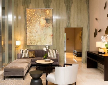 865 Comstock Avenue - Photo Thumbnail 2
