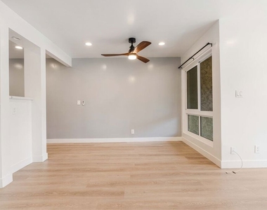 6275 Canterbury Drive - Photo Thumbnail 6