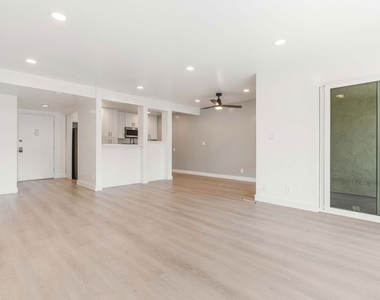 6275 Canterbury Drive - Photo Thumbnail 5