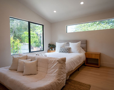 20466 Miranda Street - Photo Thumbnail 34