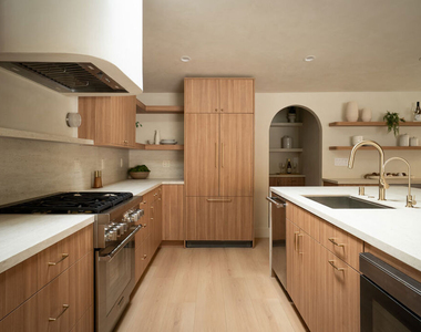 20466 Miranda Street - Photo Thumbnail 3