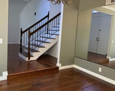 1024 Laguna Terrace - Photo Thumbnail 6